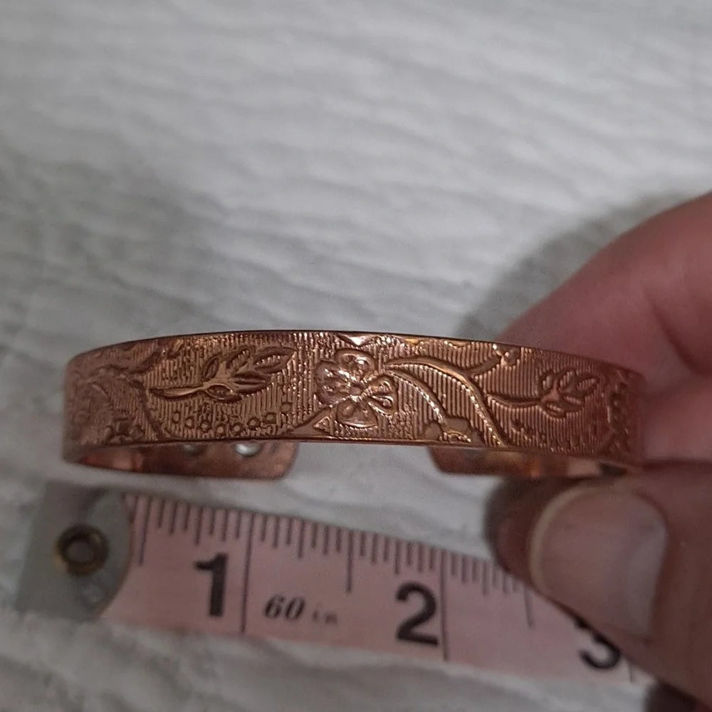 Copper cuff bracket - Picture 2 of 3